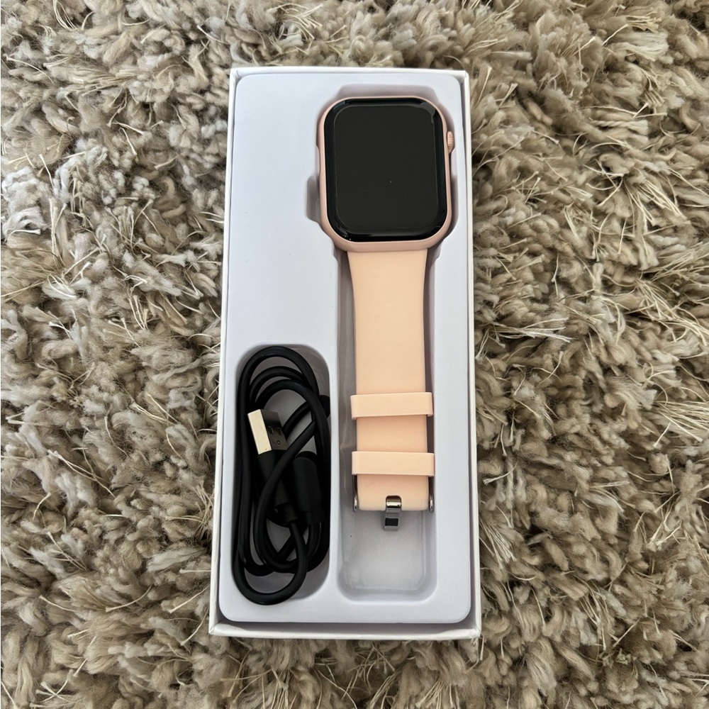 New Smartwatch with Pink band and extra rose gold band